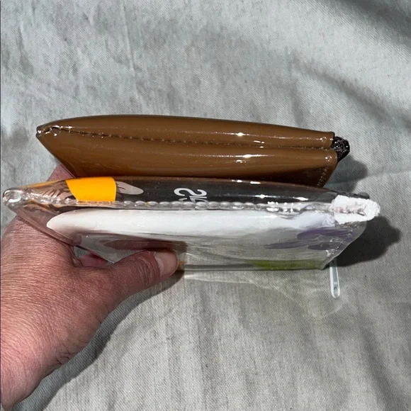 Bloomingdale's Brown and Clear Floral Travel Set Cosmetic Bags - Picture 6 of 9